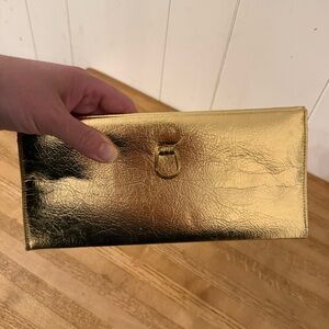 Elegant Gold Vintage Clutch